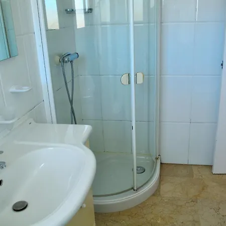 La Paz, Atico, 2 Dormitorios, Moreira, By Bookindenia Apartman *
